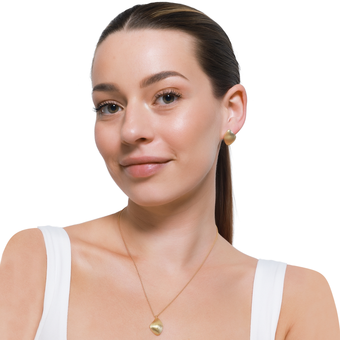 Eleganter Goldschmuck für den natürlichen Look