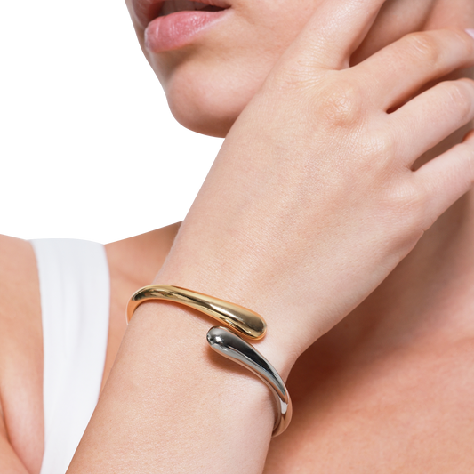 Zweifarbiges Armband in Gold und Silber für stilvolle Looks