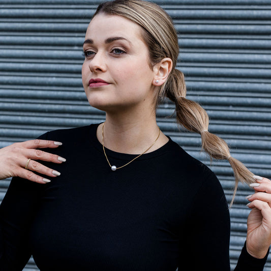 Trendige Frisuren & passende Ohrringe
