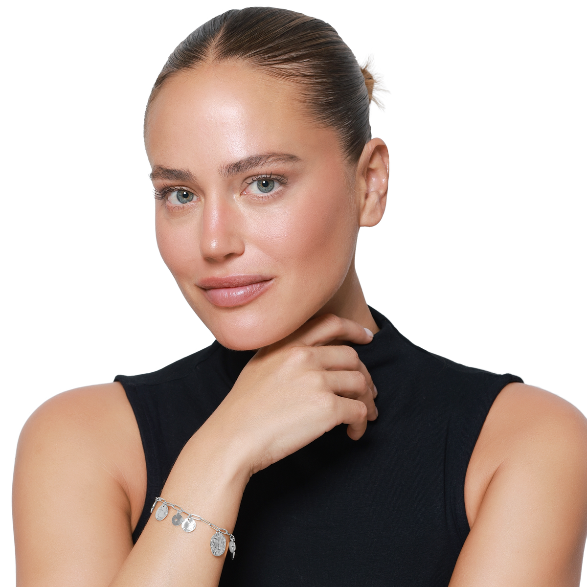 Armband Damen Edelstahl Selene Silber getragen am Handgelenk