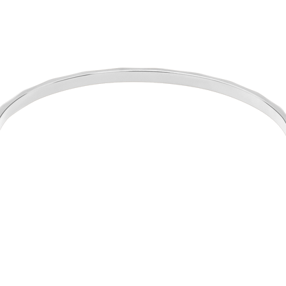 Armband Damen Edelstahl Brielle in Silber, offener Armreif im Detail