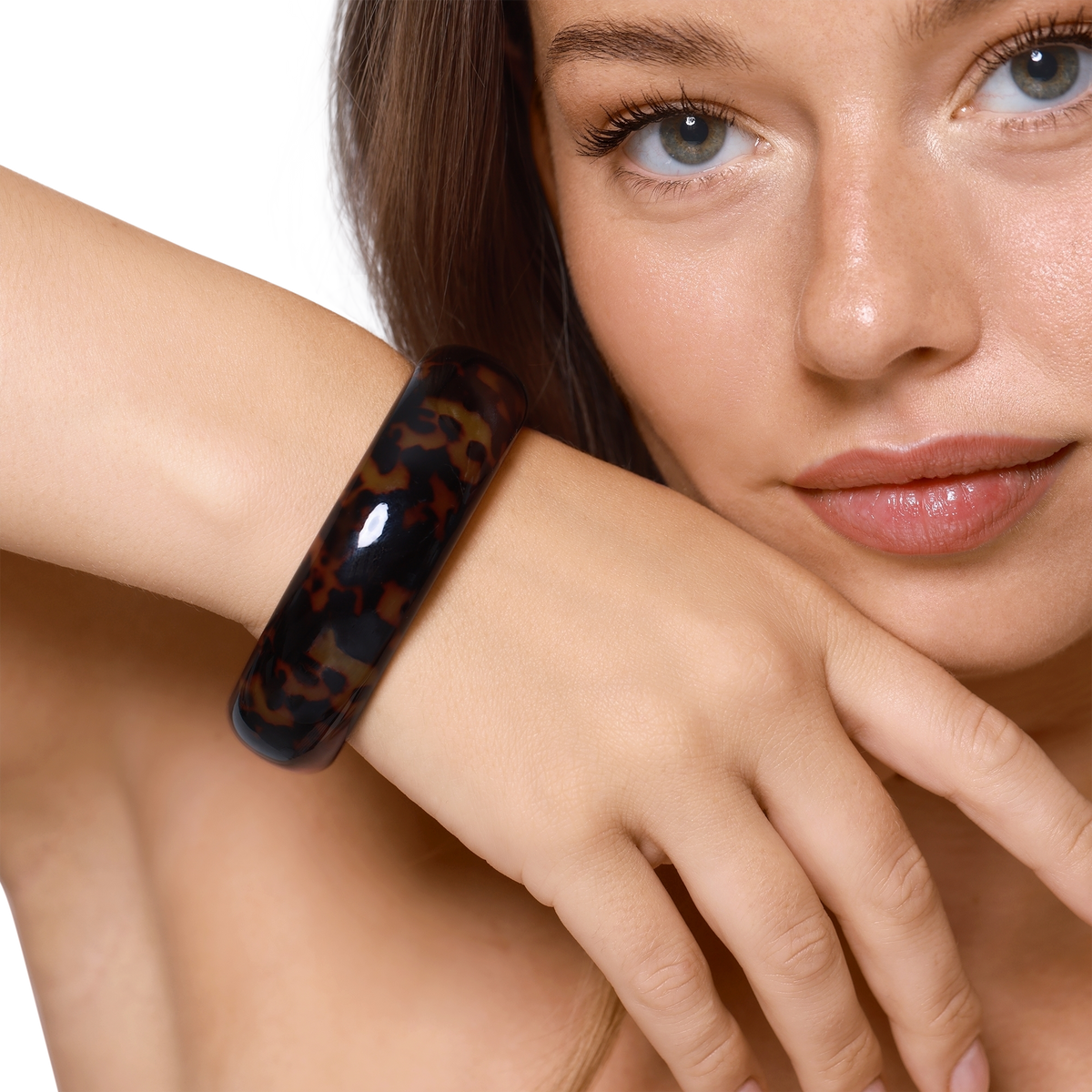 Armband Damen Resin Hildi in Smoked Topaz - Detailaufnahme