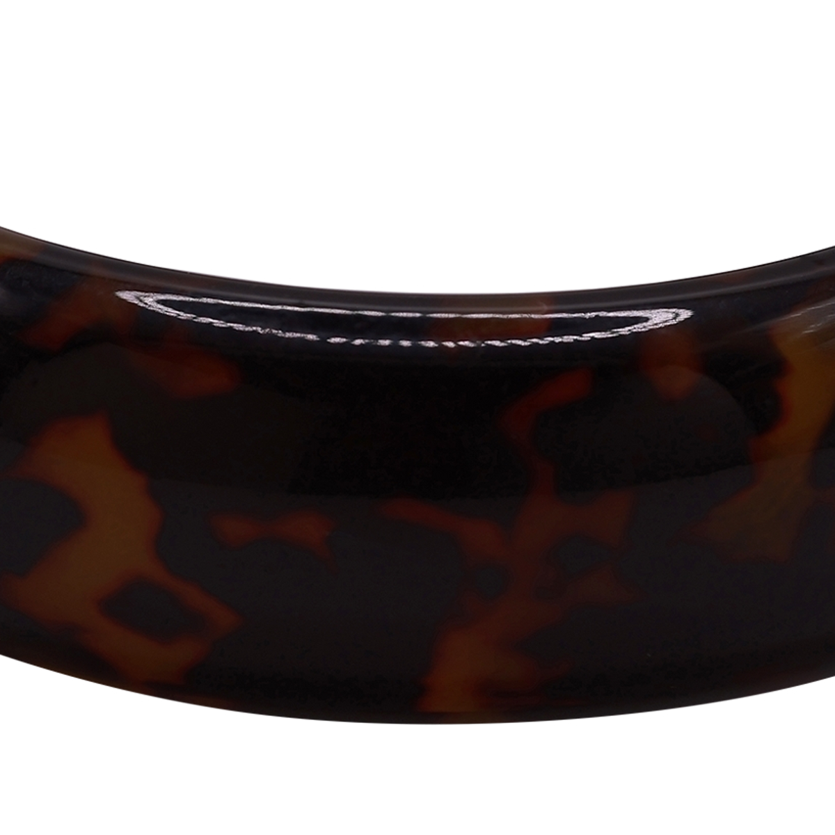 Armband Damen Resin Hildi in Smoked Topaz - Oberflaeche im Detail