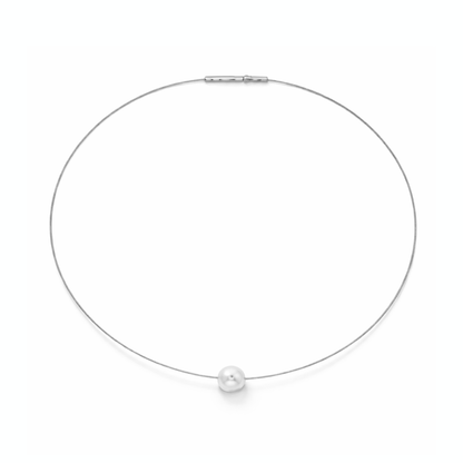 Kette mit weißer Perle