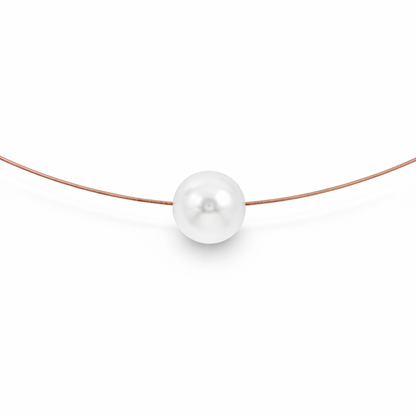 Kette mit weißer Perle