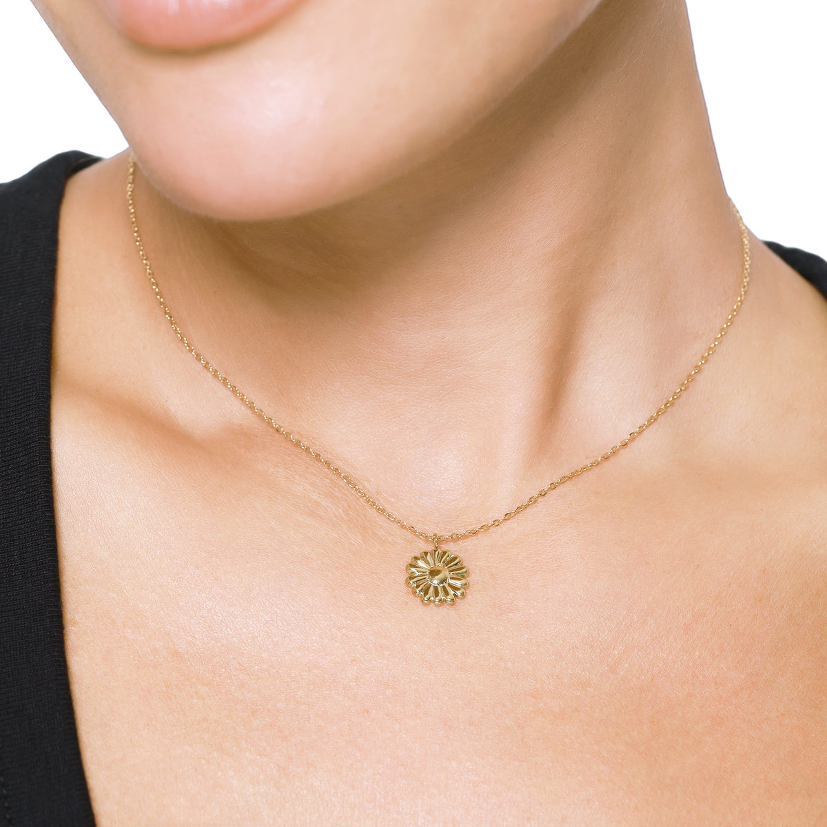 Halskette Damen Gold Moa in Gold Detailansicht des Blütenanhängers