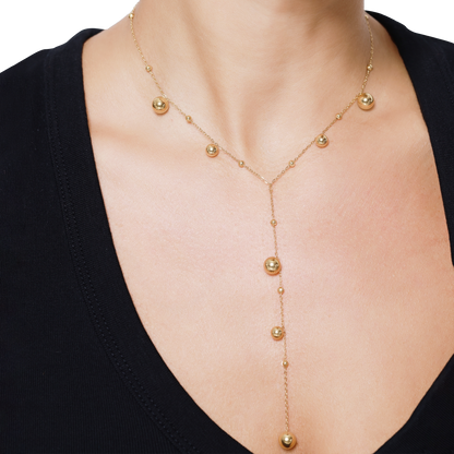 Halskette Damen Gold Melia in Gold, Detailaufnahme der feinen Kugeln am Y-Strang