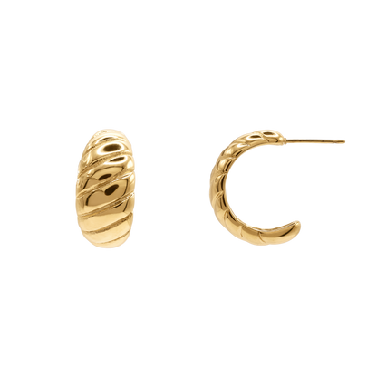 Ohrringe Damen Edelstahl Avani Creolen in Gold – gestylt im Look