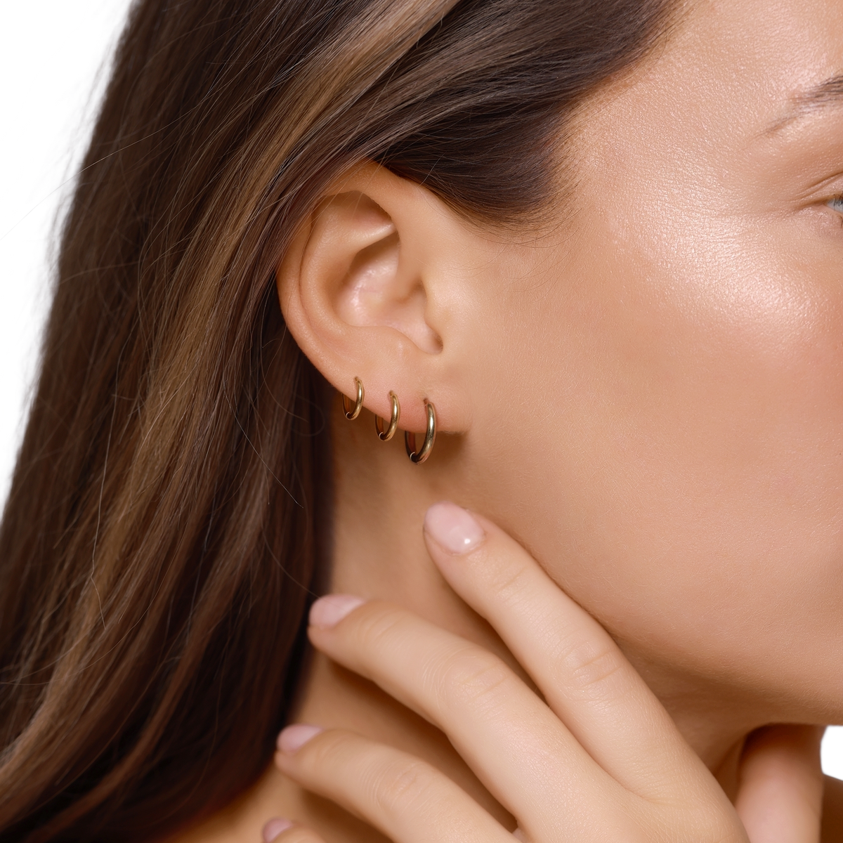 Ohrringe Damen Gold Vivienne - Creolen im Detail
