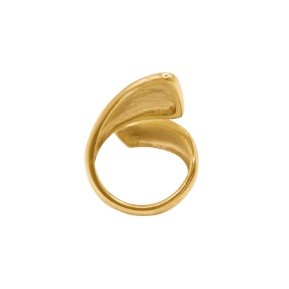 Ring Damen Gold Livana in Gold – gestylt kombiniert zum Outfit
