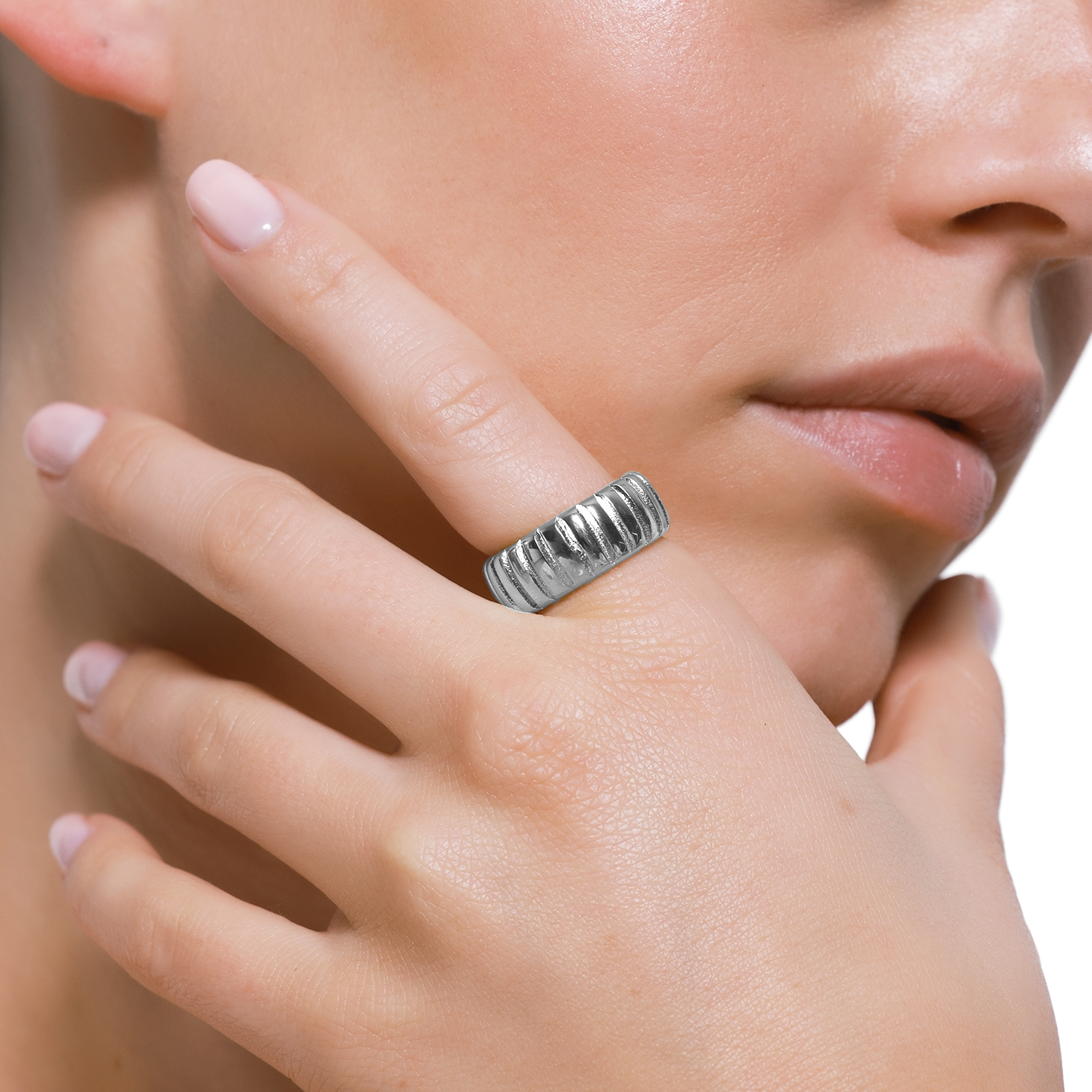 Ring Gina