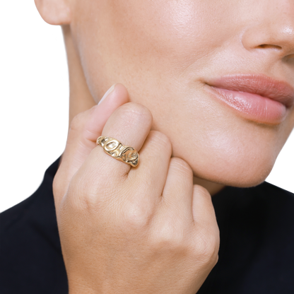 Ring Damen Gold Maple in Gold – Detailaufnahme der unregelmäßigen Struktur
