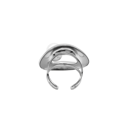Ring Damen Edelstahl Aveline Silber gestylt zum Outfit