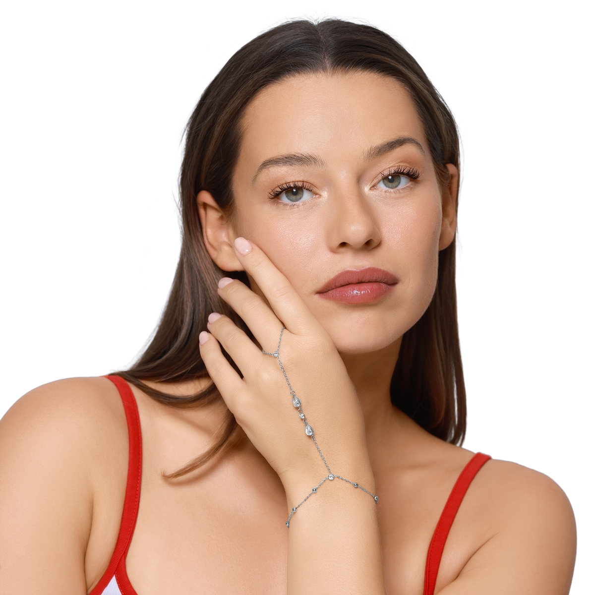 Damen Handkette Maite Silber an der Hand getragen