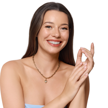 Charm Damen Edelstahl Diya in Gold am Model getragen